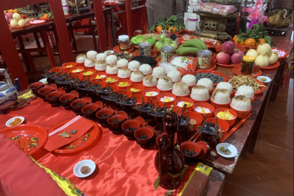 上坟带几样供品 祭祀祖先需要带什么供品